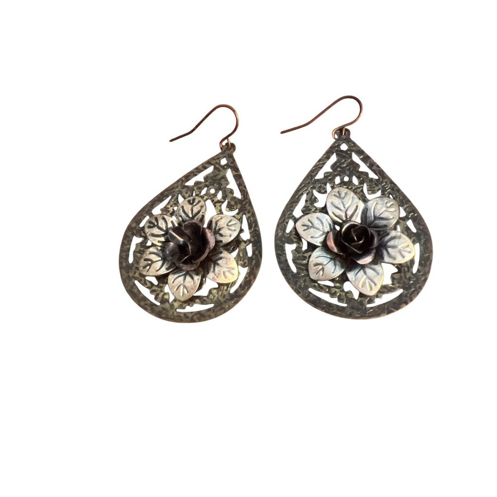 Vtg Boho Teardrop Earrings Filigree Flower Antique Gold Tone Metal Rose 2.25"
